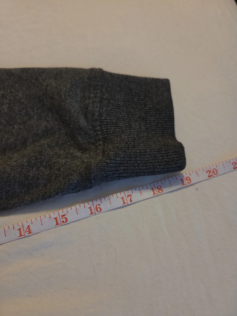 The North Face Dubai Graphic Hoodie - Dark Gray Size M